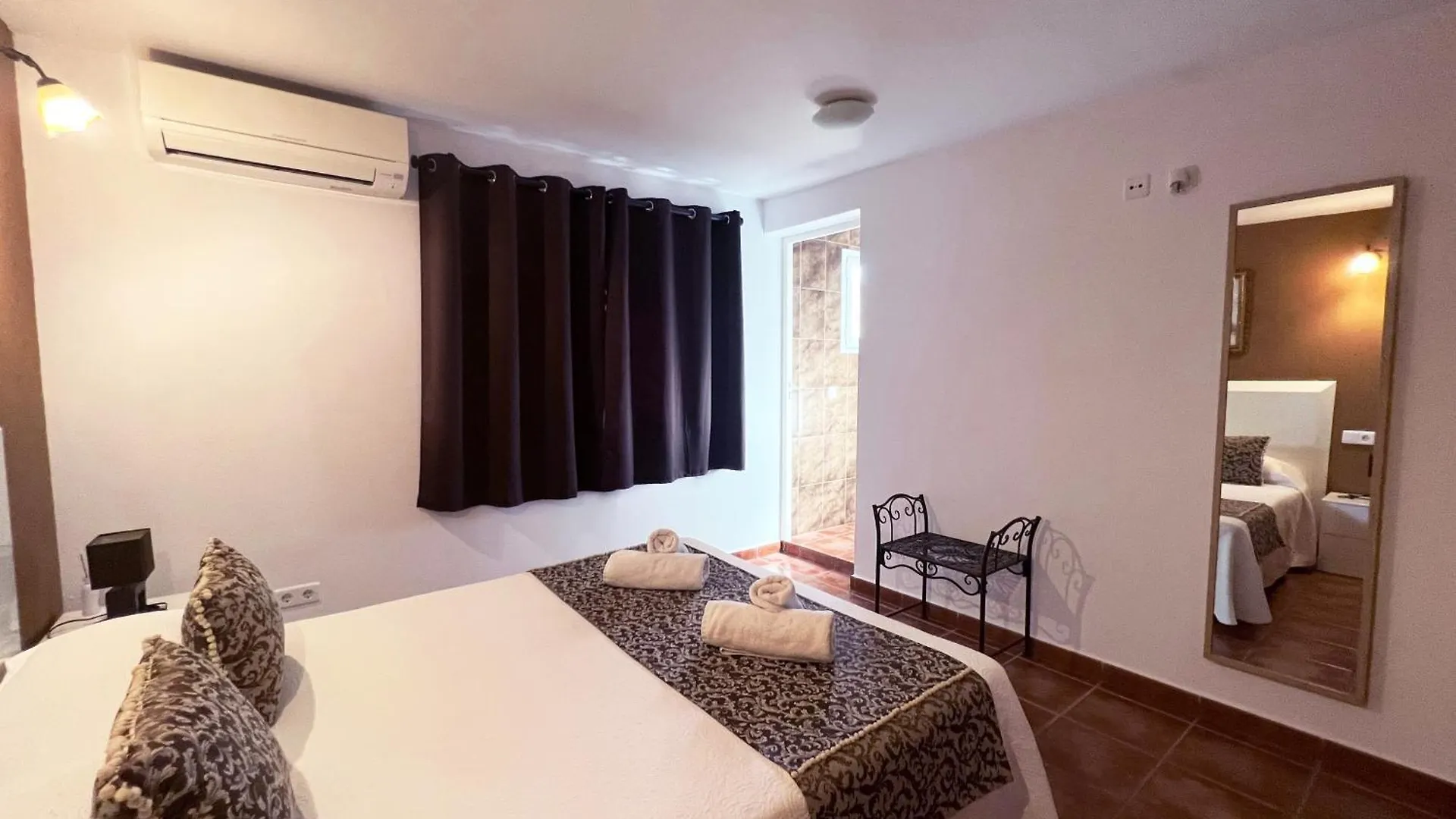 Sunset Sands Villa - Close To Platja De Muro & Can Picafort Apartment